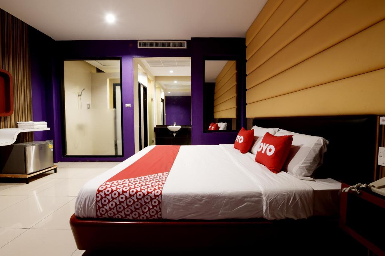 OYO 477 Sriracha Hotel And Spa Ban Huai Yai Phrom Exterior foto